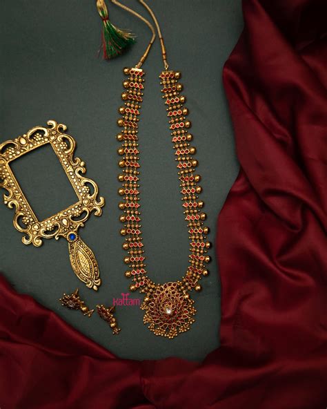 Vainavi - Premium Gold Lookalike Manga Pendant Kemp Ball Haram - Kattam