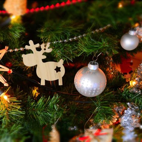 Buy 10 Pcs Wooden Christmas Tree Ornaments Reindeer Cutouts On Cliths