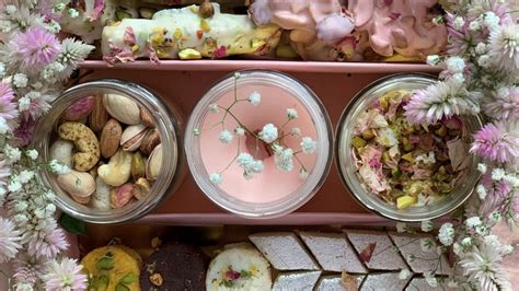 12 Diwali gift ideas for that loved one who loves food | Condé Nast ...