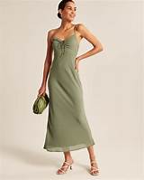 22 Pretty Abercrombie Dresses That Are Somehow on Sale | Who What Wear
