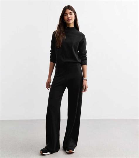 Black Wide Leg Trousers | New Look