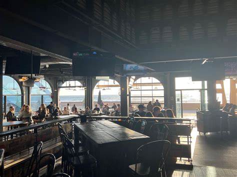 Twisted Trivia: Belmont Park, Draft House Belmont Park, San Diego, 8 ...