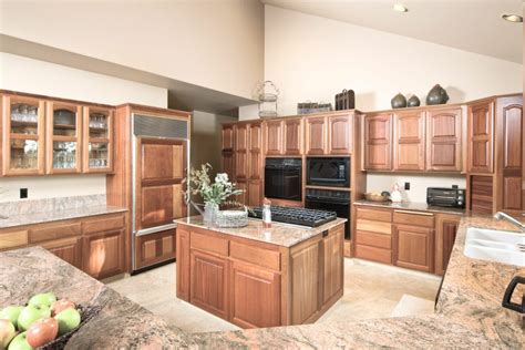 Used Maple Kitchen Cabinets For Sale at Billy Mcmanus blog