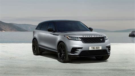 2019 Land Rover Range Rover Velar SVR spy shots and video