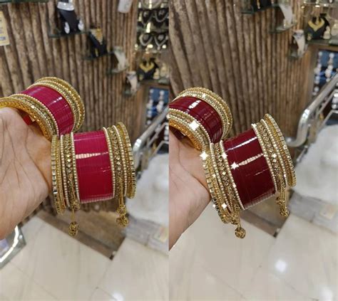 Kundan Short Choda With Hanging Bangles