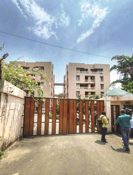 Cops reach Nepal to probe B’desh MP murder case