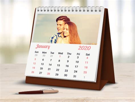 How To Design A Customised Photo Calendar Online?