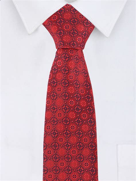 Red Concentric Floral Tie