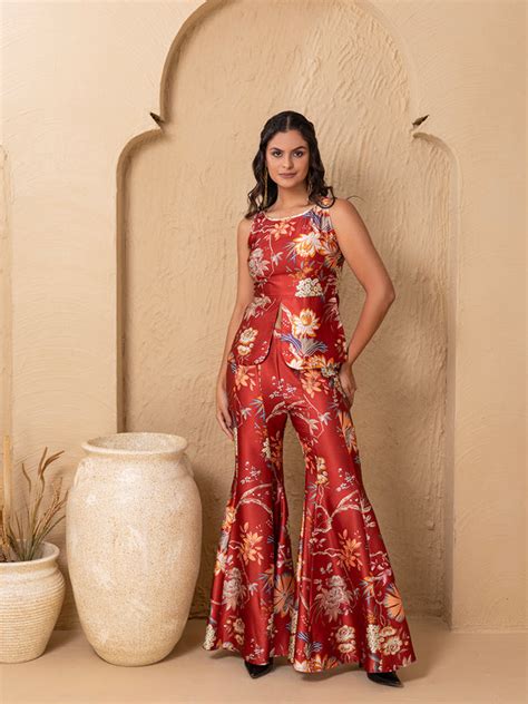 Gujari Gul- Where Folk Meets Fashion – Mabish Store
