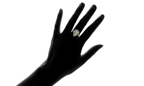 Shop Deals & Discounts on Rings | Groupon