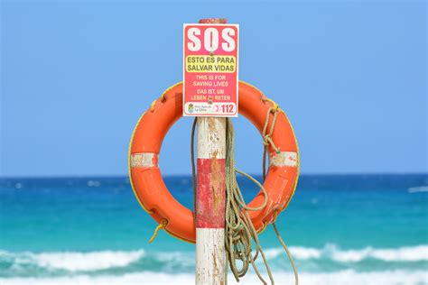 SOS Alert Messaging Service in Android Java Code 的图像结果