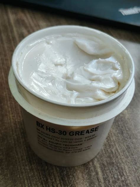 Industrial Grease - AP3 Industrial Lubricating Grease Manufacturer from ...
