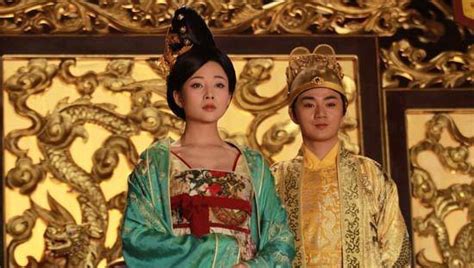 票房女王刘晓庆的十大经典角色-搜狐娱乐