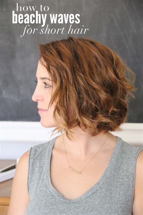 how to: beach waves for short hair - style | Short hair waves, Wavy bob ...