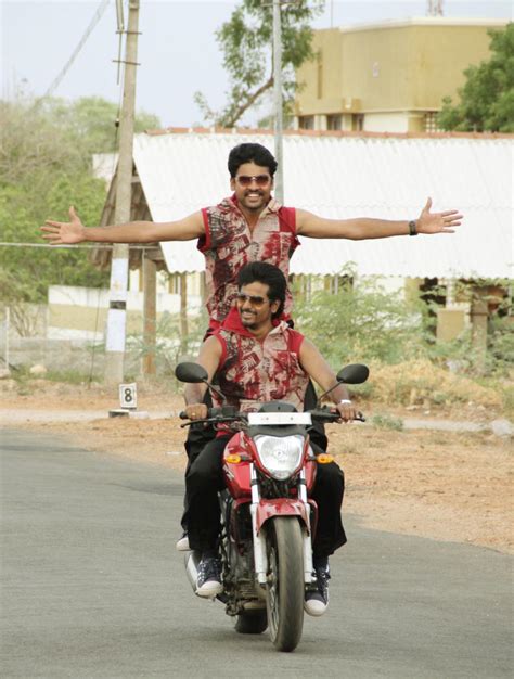 Kedi Billa Killadi Ranga Movie Stills |Tamil Cinema News Updates website