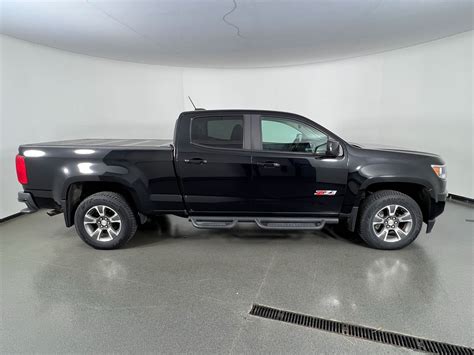 2017 Chevrolet Colorado Z71 (#7425)