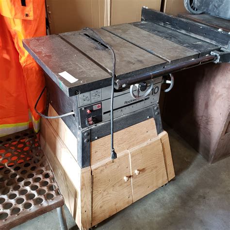 ROCKWELL BEAVER 10" TABLE SAW
