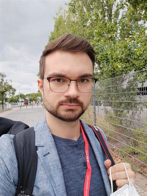 Rezultat imagine pentru honor