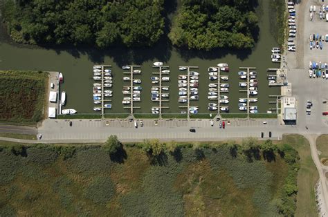 Lake Erie Metro Park in Rockwood, MI, United States - Marina Reviews ...