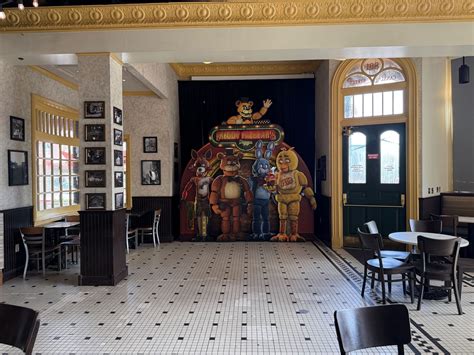 FNAF Freddy Fazbear’s Pizza Taking Over Louie’s for Halloween Horror ...