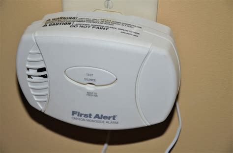How To Tell If A First Alert Carbon Monoxide Detector Is Working ...