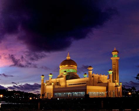 Top Things To See And Do In Brunei | Femina.in