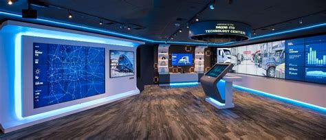 PACCAR Office Photos | Glassdoor