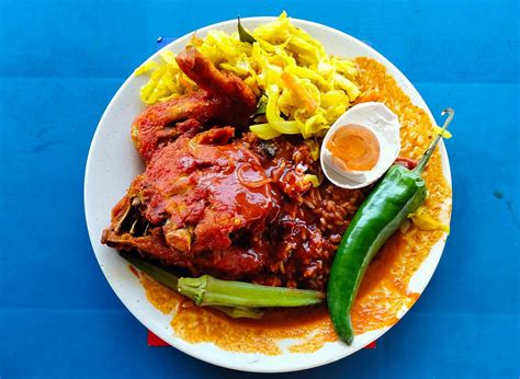 What is Nasi Kandar? One of the must-try foods in Malaysia | FoodMap