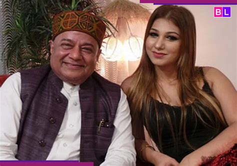 Anup Jalota reacts to his relation with Jasleen Matharu : जसलीन मथारू ...