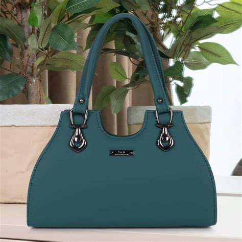 Coach Handbags - Buy Coach Handbags online at Best Prices in India ...