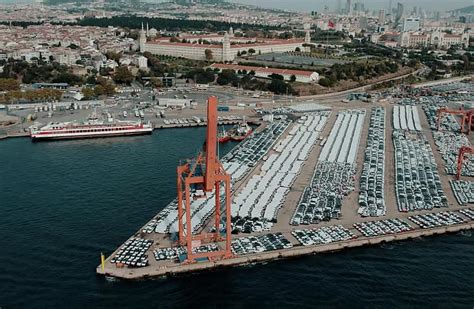 India-UK FTA cuts import duty on ICE cars to 10% in 5 years | Autocar ...