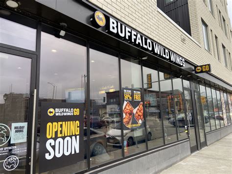 Buffalo Wild Wings GO Opens This Week » Urban Milwaukee