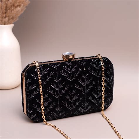 Artklim Black Based Silver Sequins Embroidery Clutch