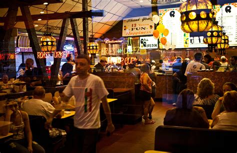 Roll-N-Roaster Offers Roast Beef, Lemonade and a Side of Nostalgia ...