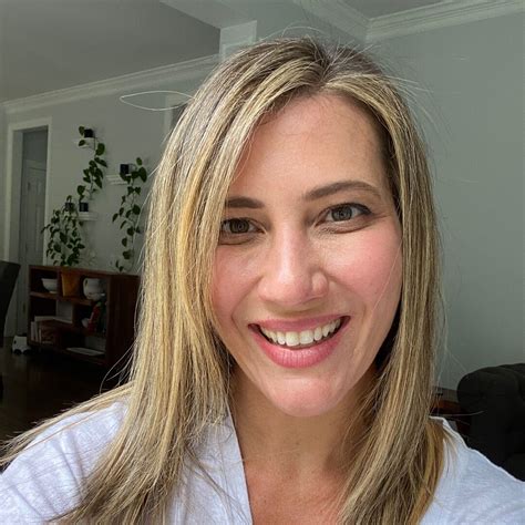 Amazon.in: Alexandra DeSiato: books, biography, latest update