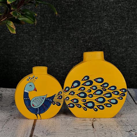 Buy Artysta 'Dancing Peacock' Yellow Hand-Painted Terracotta Flower ...