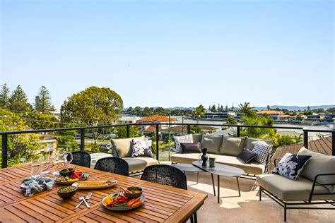 Win A $10.2 MILLION Gold Coast Life-Changer - Draw 425 | Surfers ...