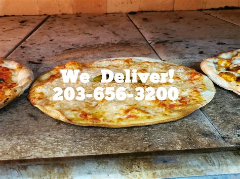 Heights Pizza Company Darien, CT