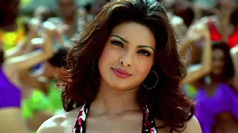 Mujhse Shaadi Karogi Anniversary: Priyanka Chopra Celebrates '20 Years ...
