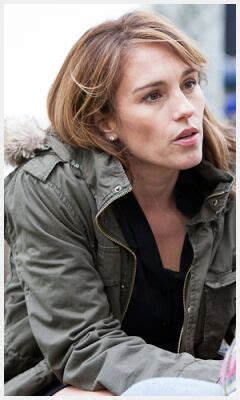 Contact Amy Jo Johnson Agent, Manager and Team | PartyMap