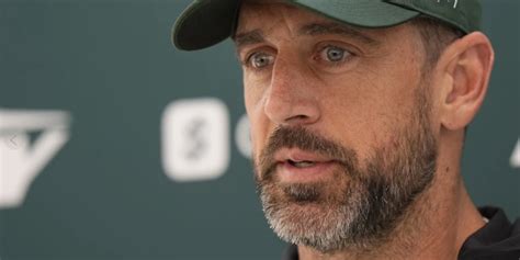 Jets’ Rodgers insists there’s no rift with Saleh and responds to rumors ...