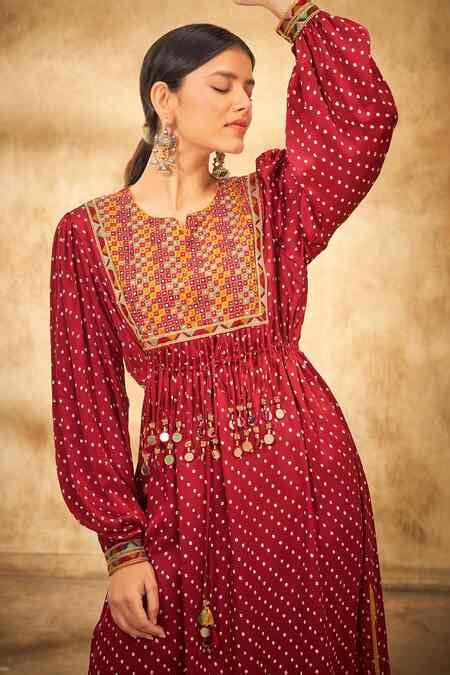 Buy Maroon Modal Satin Bandhani, Threadwork Pattern Embroidered Kurta ...
