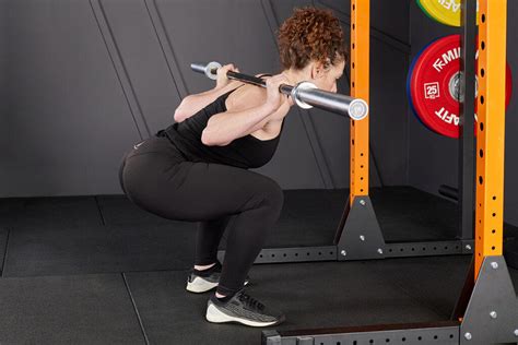 Low Bar Squat vs High Bar Squat | Mirafit
