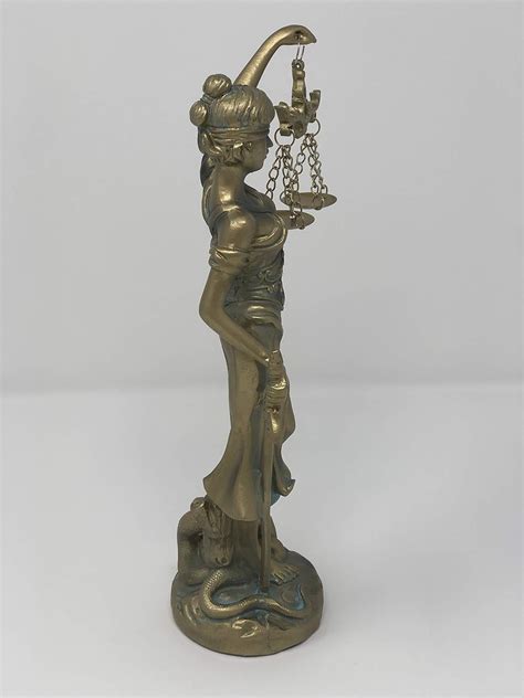 Buy YOUNI - Lady Justice Statue - Greek Roman Goddess of Justice ...