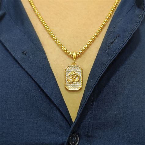 Zivia Premium Aum Diamond Pendant and chain with Gold Plated