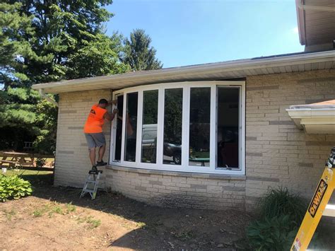 Installing a Bow Window 的图像结果