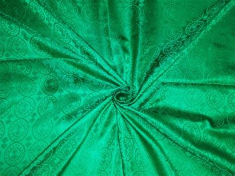 100% PURE SILK BROCADE VESTMENT FABRIC Green color 44" wide BRO365[2 ...