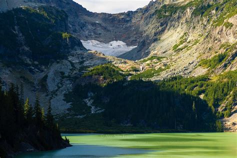 Guide to the Stunning Blanca Lake Hike in Washington