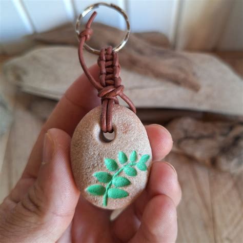 Handmade Keychains 的图像结果
