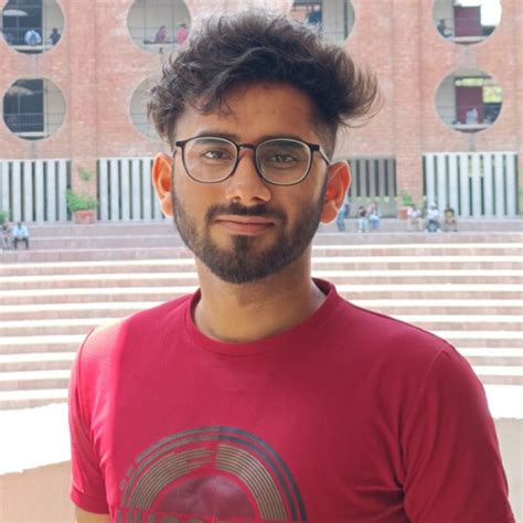 Piyush - English teacher in Patna - ₹300/h